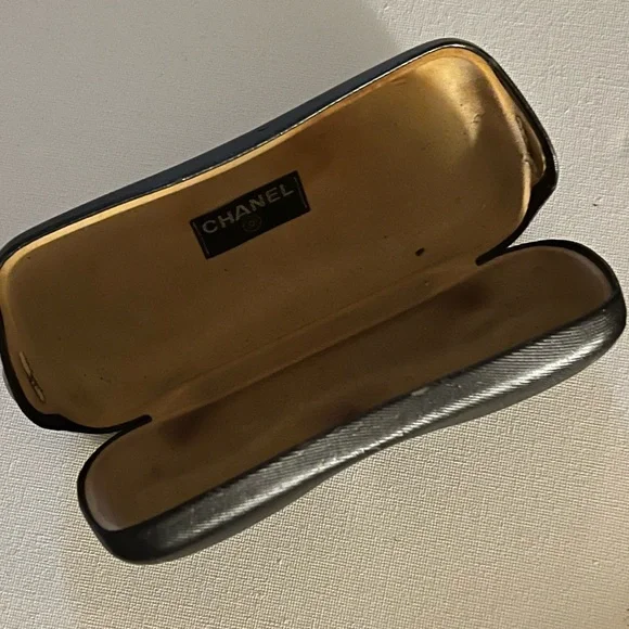 CHANEL 4017 Tortoise Pearl CC Sunglasses | 61□17 | $295 - Picture 12 of 12